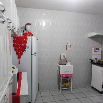 Foto de CASA 3 Dormitórios - Terreno 250 m²